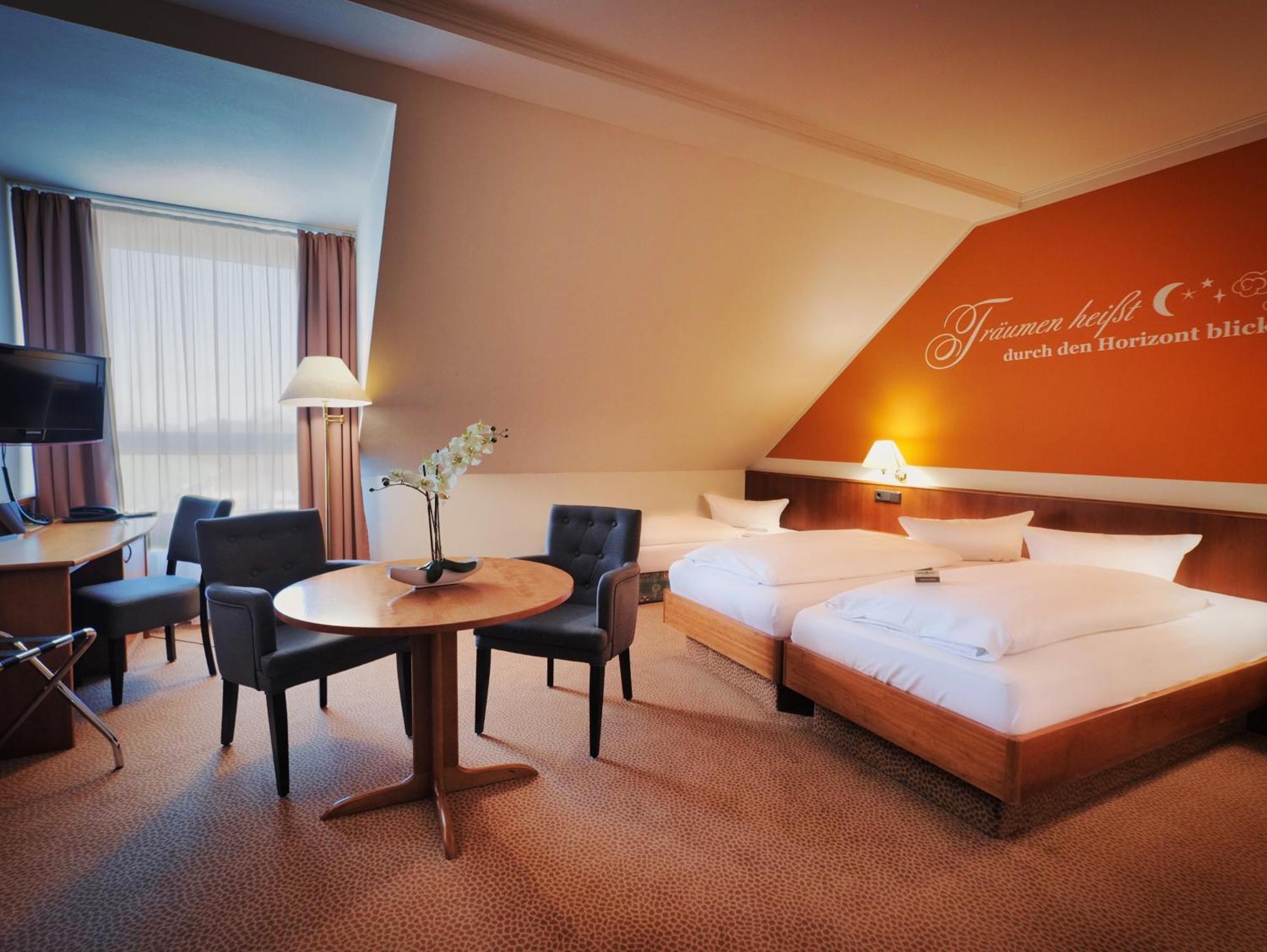 Hotel Sportwelt Radeberg Exteriör bild