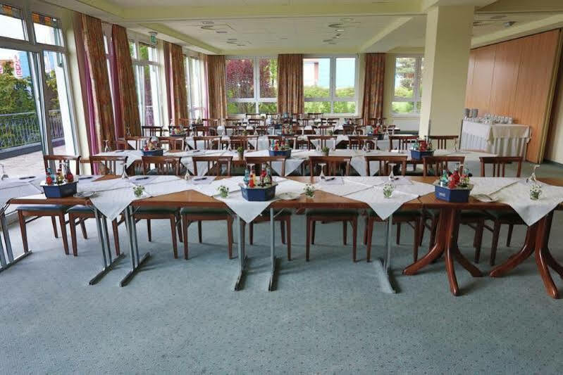 Hotel Sportwelt Radeberg Exteriör bild